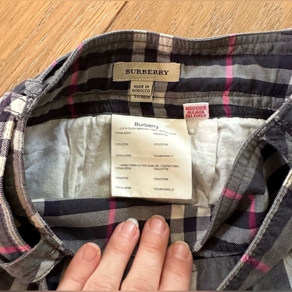 Burberry Gray and Pink Plaid Skirt Girls 5yo - Picture 3 of 7